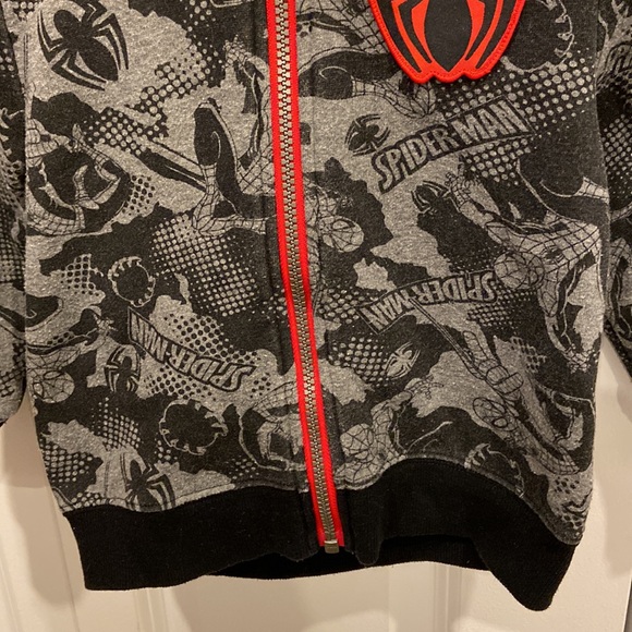 Marvel Spider-Man Black & Grey Hoodie - Picture 3 of 7